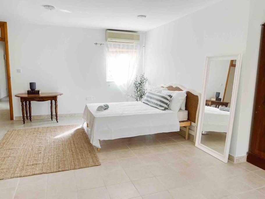 City Penthouse With Roof Terrace And Sea Views La La Valletta Esterno foto
