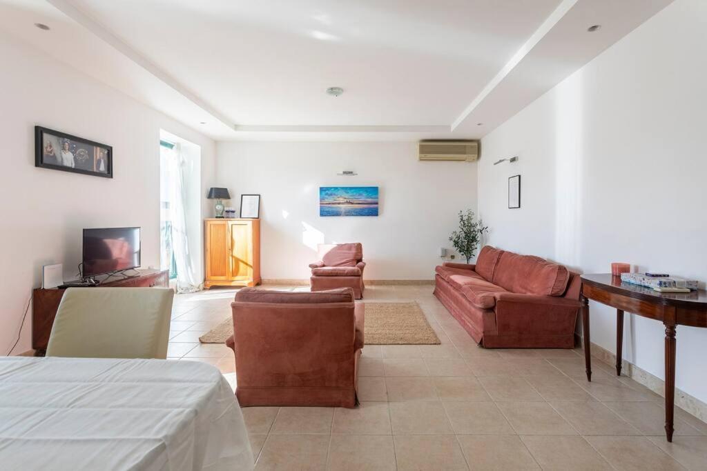 City Penthouse With Roof Terrace And Sea Views La La Valletta Esterno foto